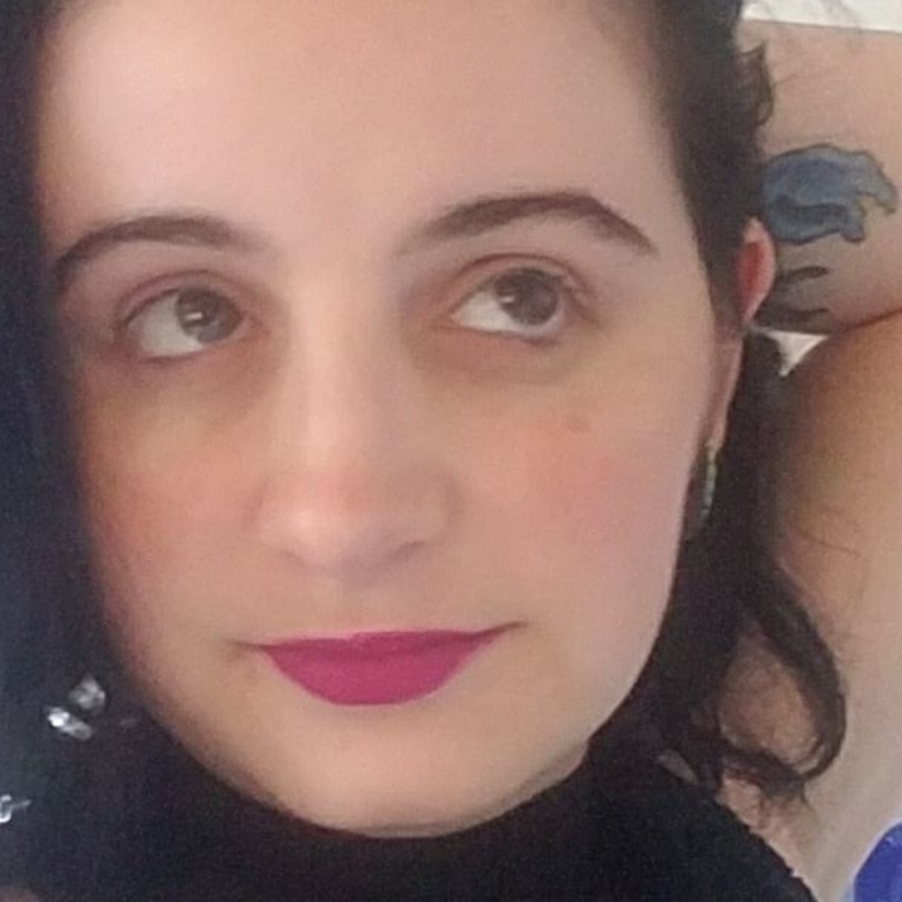 Meet your Posher, Alisha